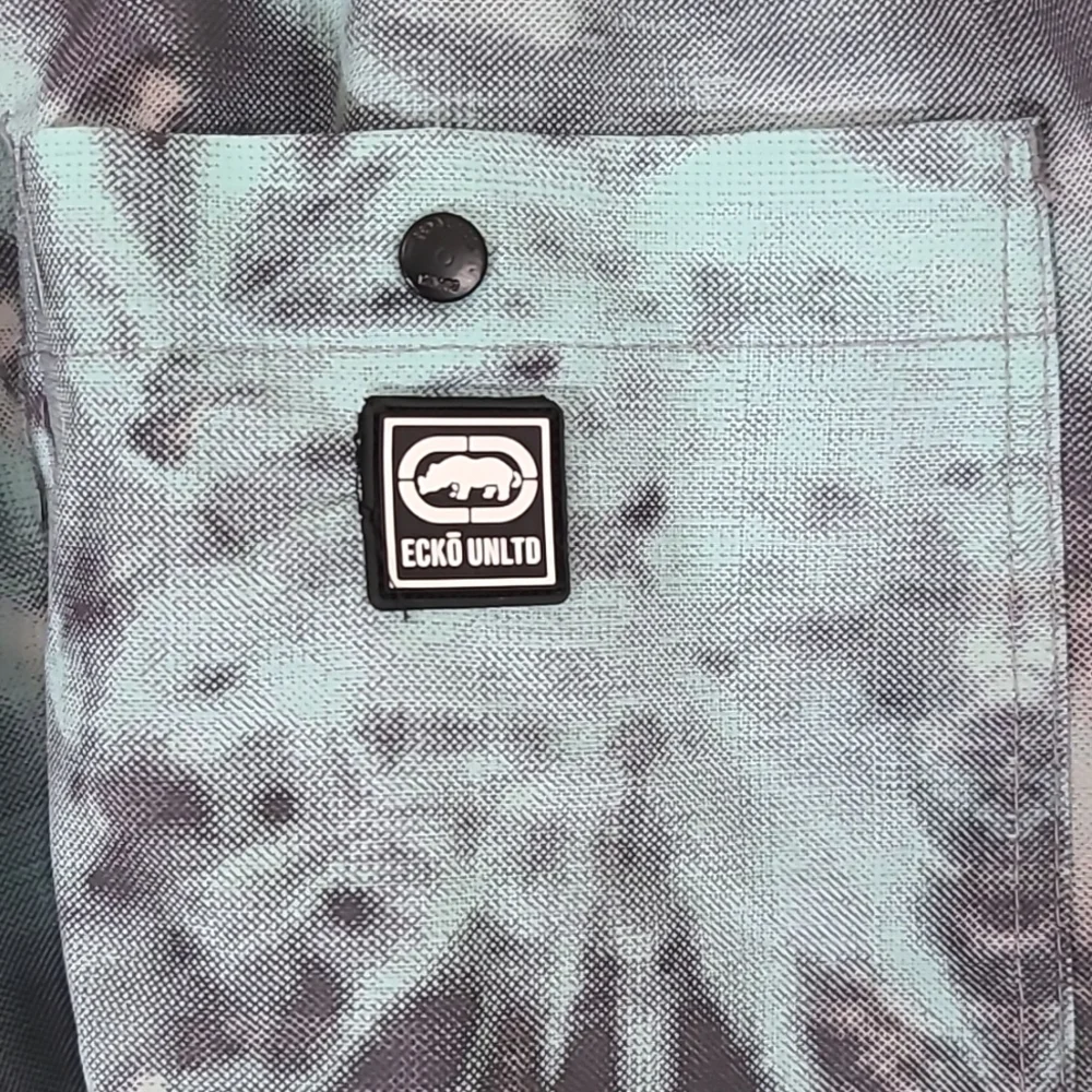 *NWT* ECKO UNLTD. Mint Green, Black, White Swim Trunks w/Logo, size Medium